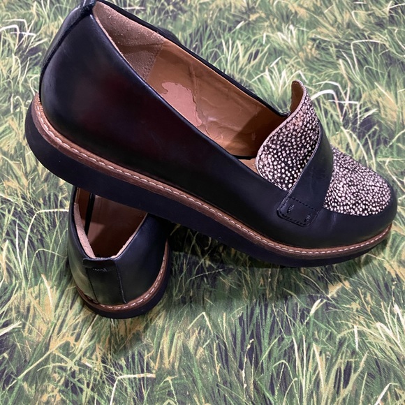 Clark Artisan Glick loafers / slip on Leather loafers/ Brown Size 8 - Picture 11 of 11